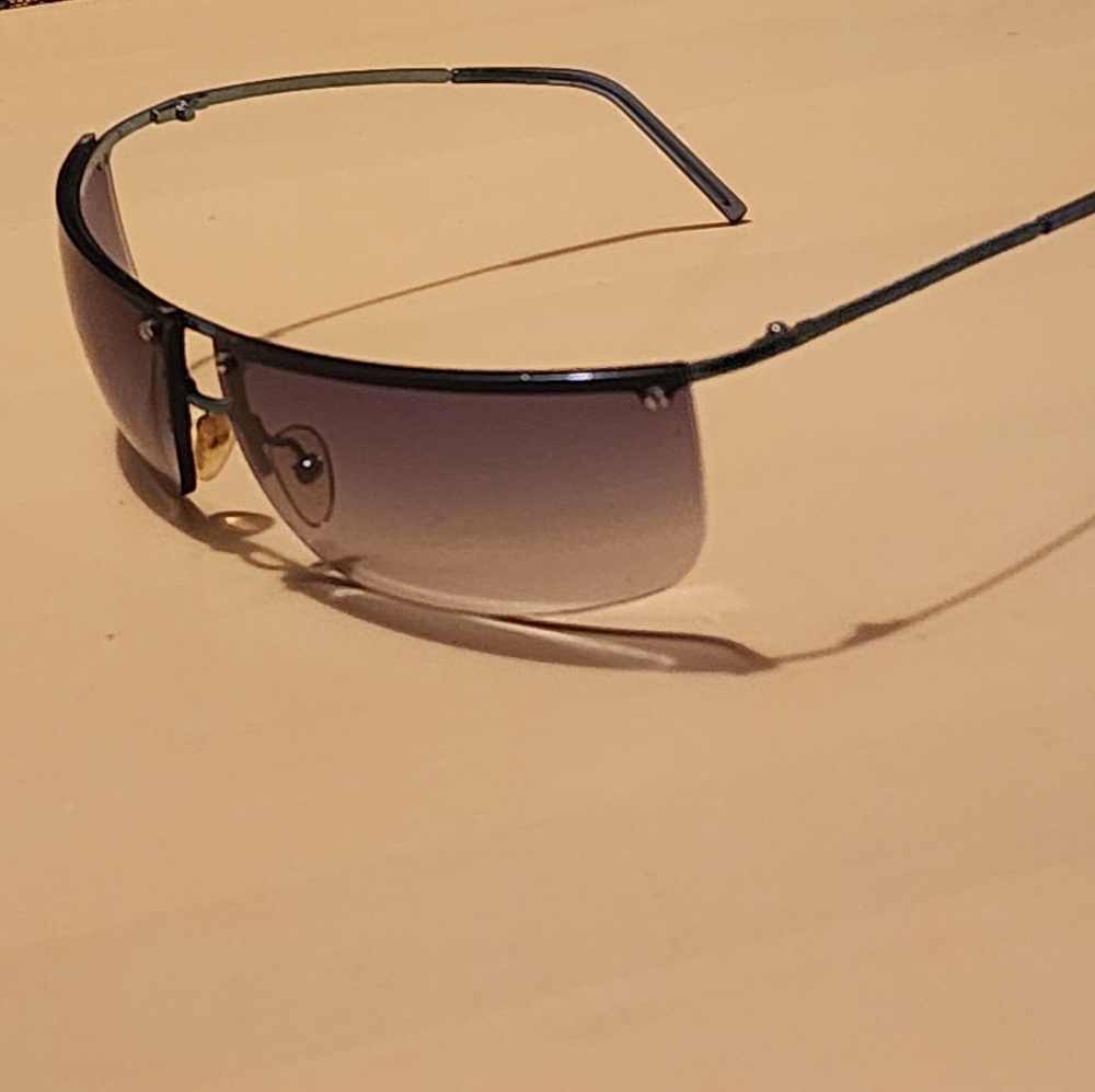 Gucci Aviator Sunglasses